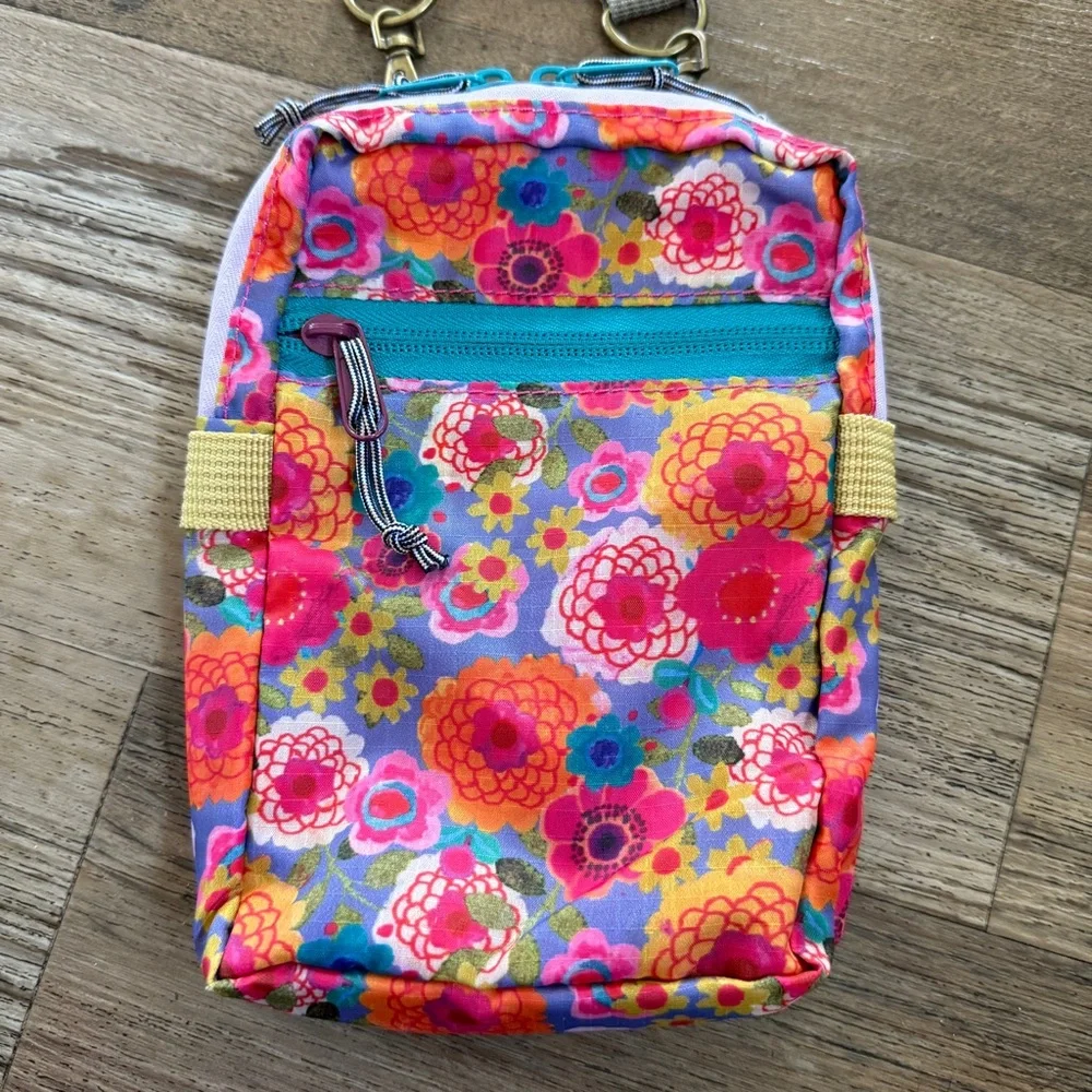 NATURAL LIFE Colorful Floral Crossbody Bag - Picture 3 of 9